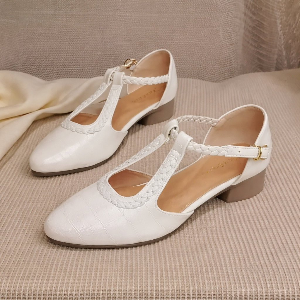 Sandy | Orthopedic Soft Leather Pointed Cross-strap Shoes