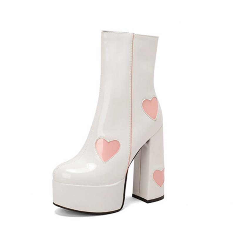 Quinley | Orthopedic Glossy Black Platform Heart Accent Ankle Boots
