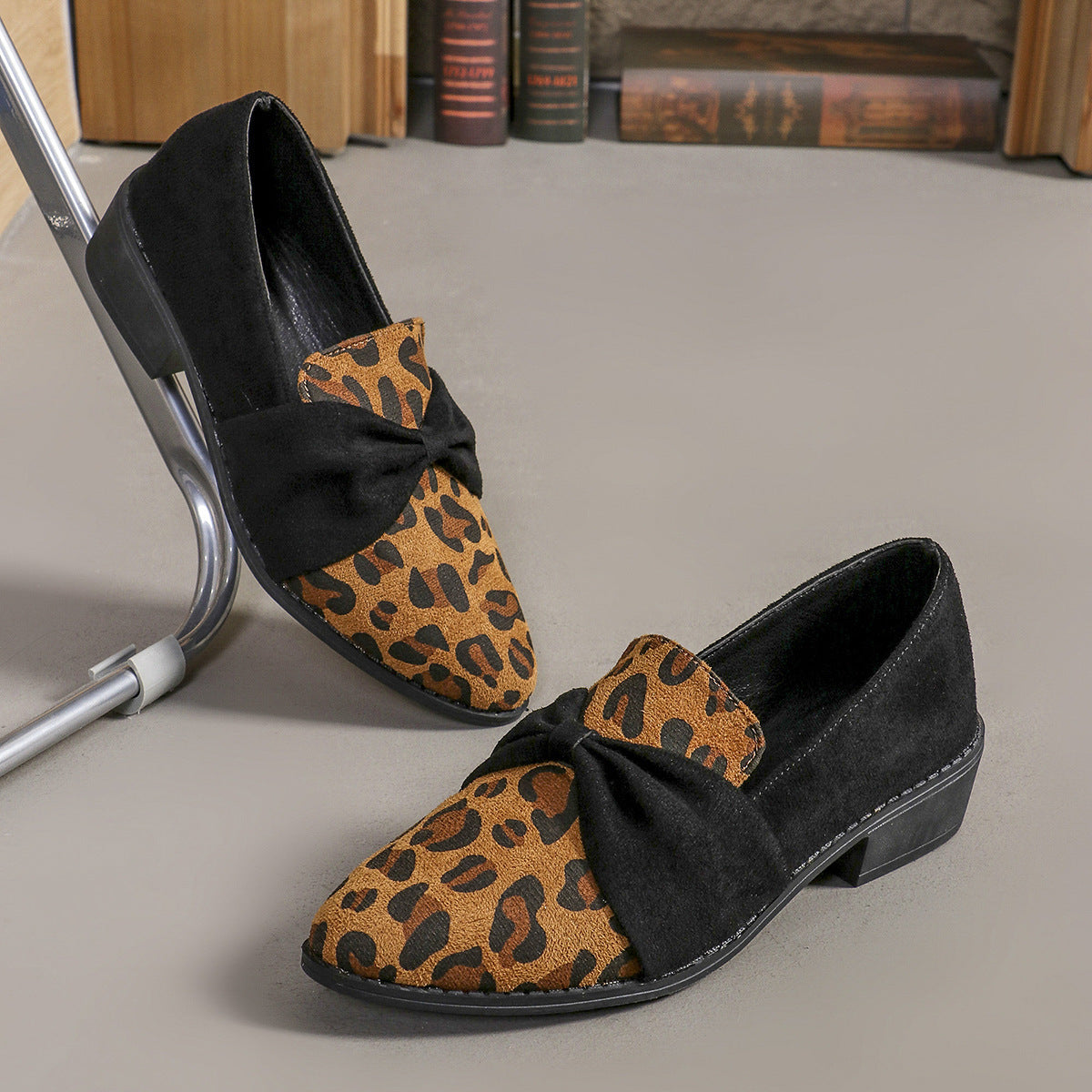 Sandra | Orthopedic Suede Chain Loafers