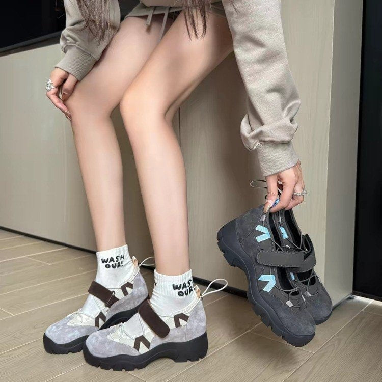 Azelene | Women’s Orthopedic Chunky Hook & Loop Sneakers