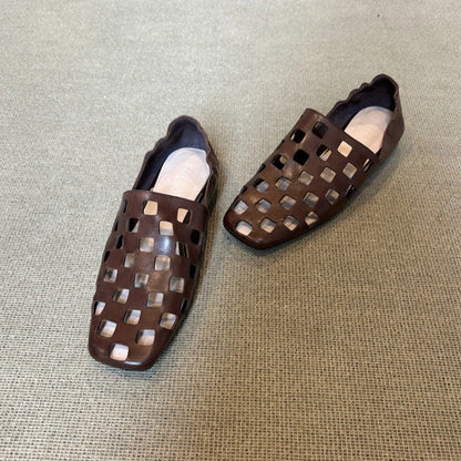 OrthoCare Retro Flat Shoes With Elegant Pleats