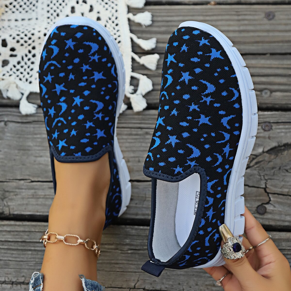 Orthopedic Patterned Slip-On Sneakers – Lightweight Breathable Comfort Walking Shoes