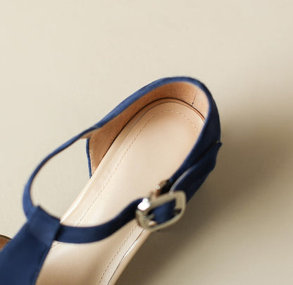 OrthoCare Elegant Leather Sandals With A Chunky Heel And A Single Buckle