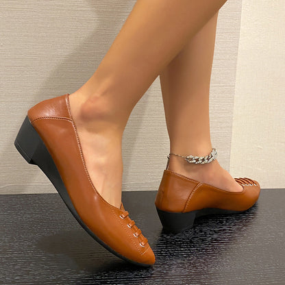 Orthopedic Comfort Women’s Shoes – Classic Lace Low Heel