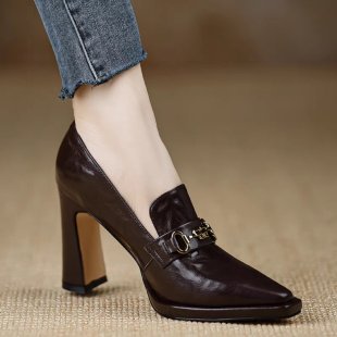 OrthoCare Retro Chunky Heeled Professional Pumps