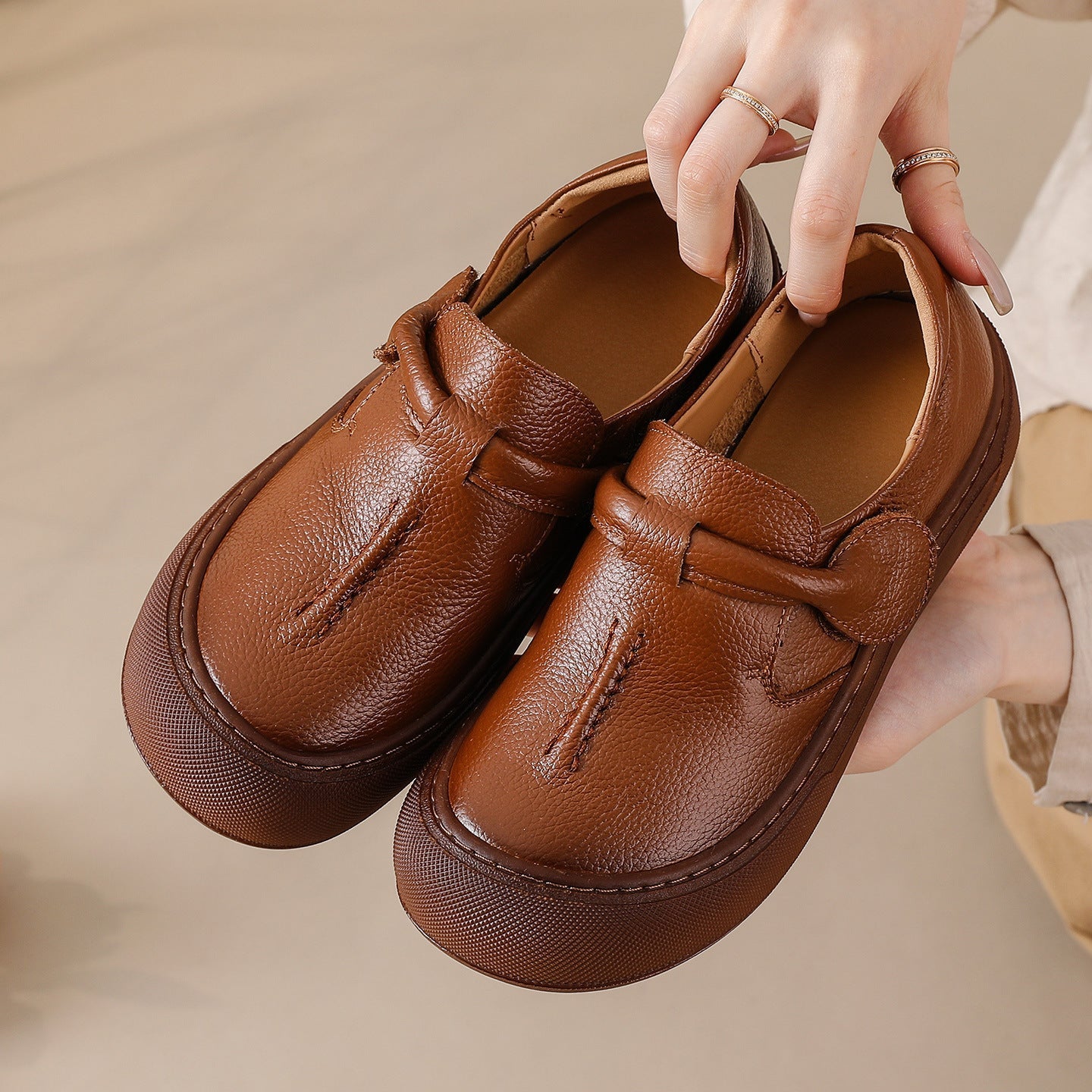 OrthoCare Soft Leather Mother'S Shoes - Unique Vintage Comfort