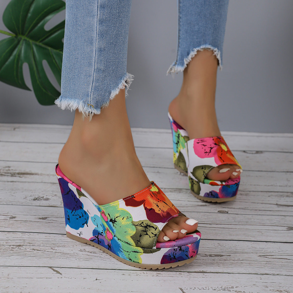 Quinella | Women’s Orthopedic Floral Platform Wedge Sandals
