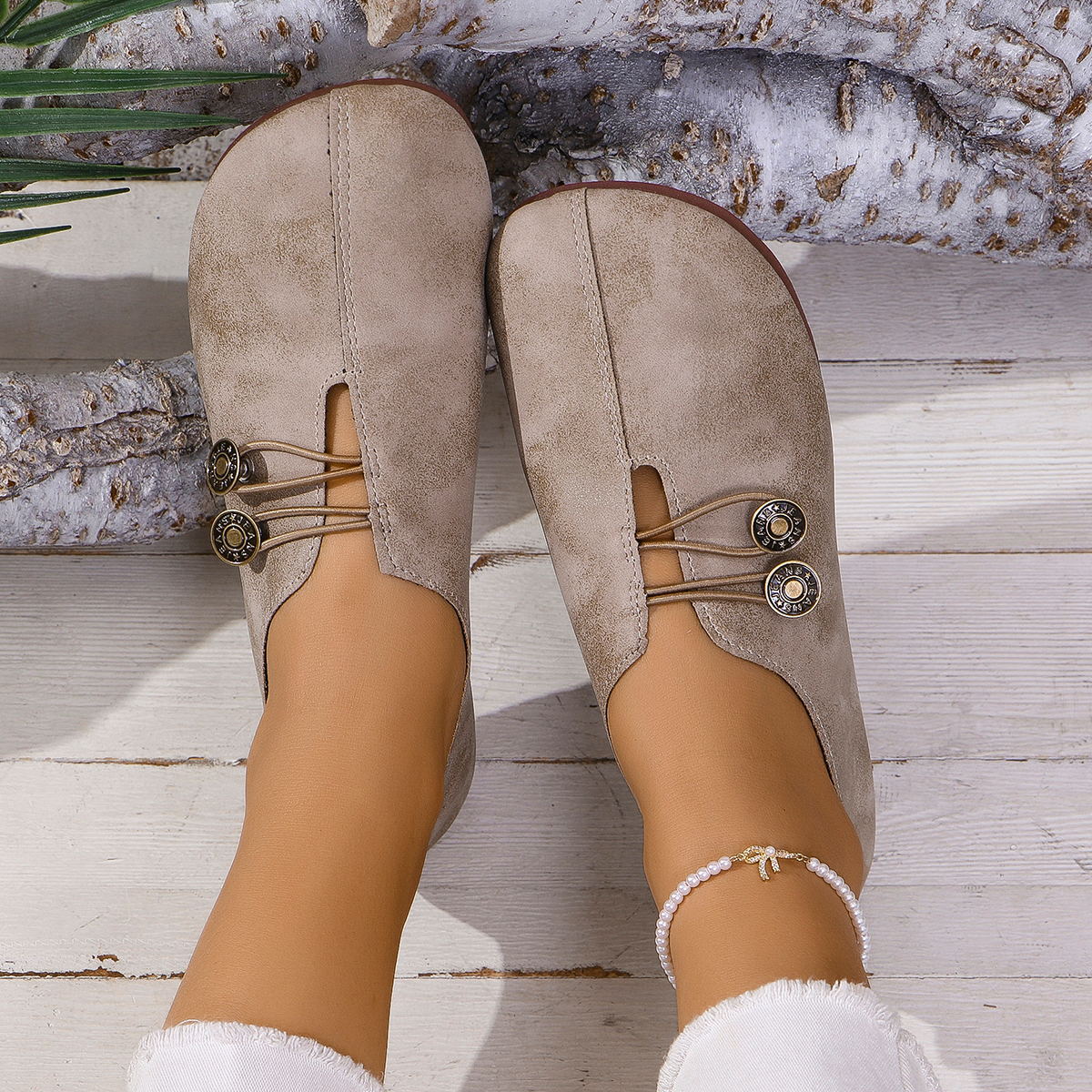 Riviera | Women’s Orthopedic Vintage Button Accent Comfort Loafers