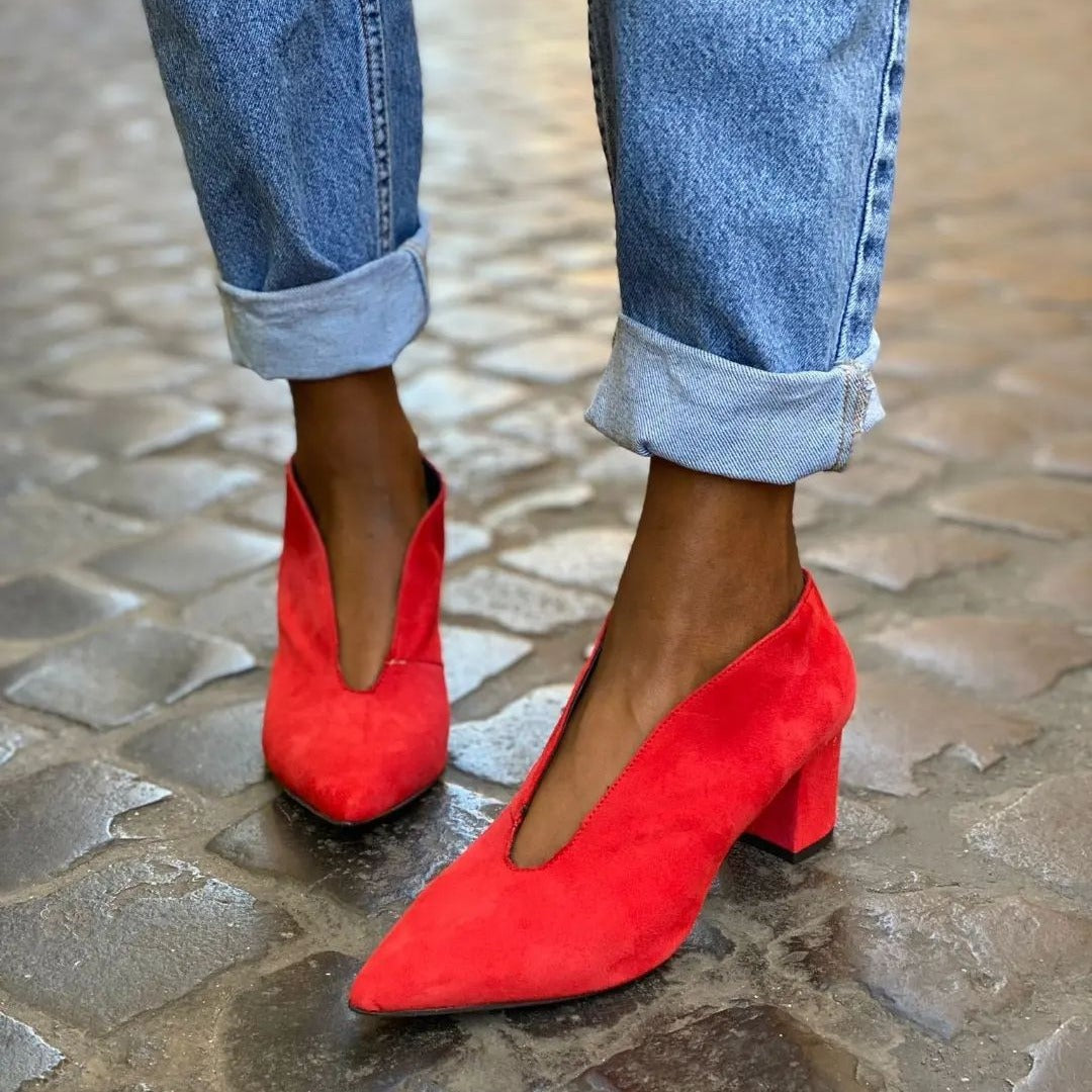 Orthopedic Pointed Toe Heels – Elegant Low Block Heel Comfort Dress Shoes
