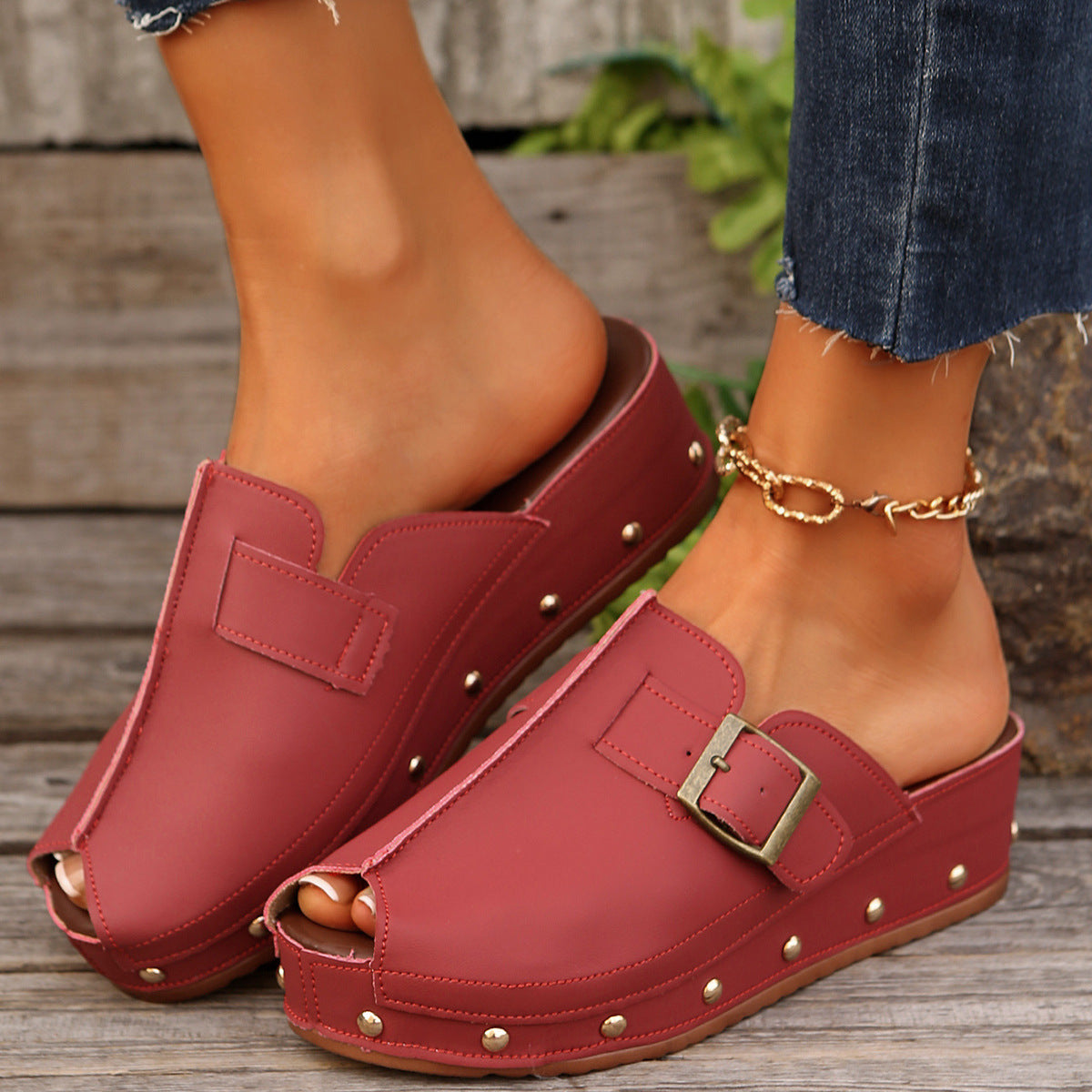 Romilly | Women’s Orthopedic Buckle Platform Clog Mules