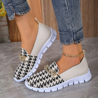 OrthoCare Houndstooth Shoes: Unique Elegance And Comfort