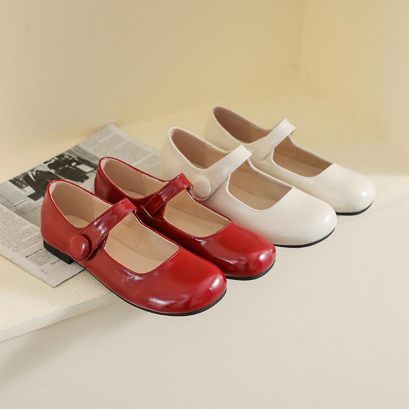 OrthoCare Unique And Elegant Flat Shoes
