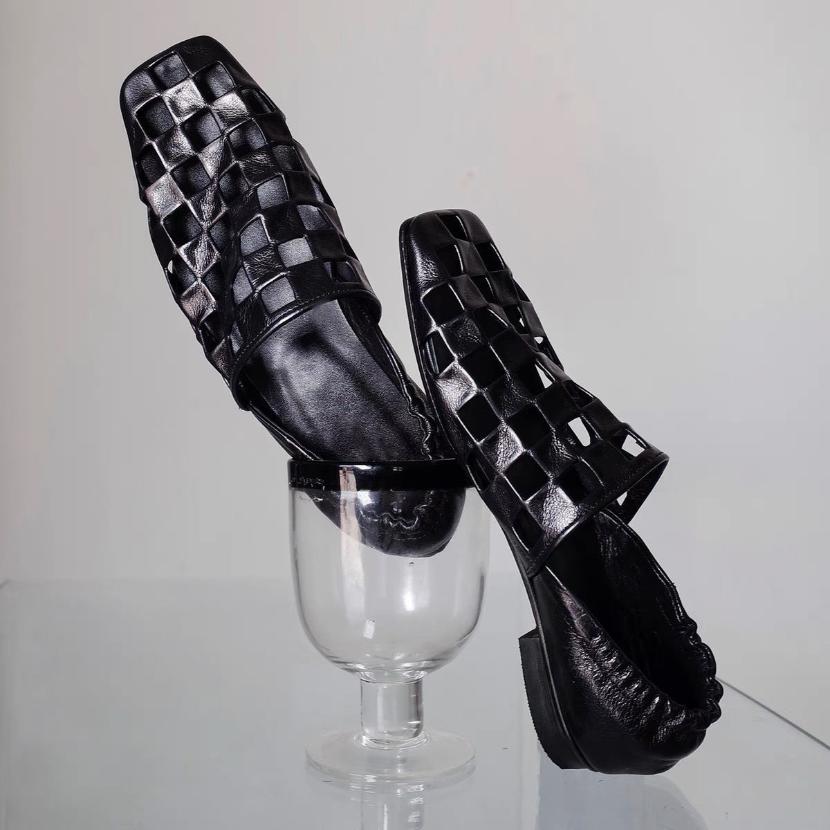 OrthoCare Retro Flat Shoes With Elegant Pleats