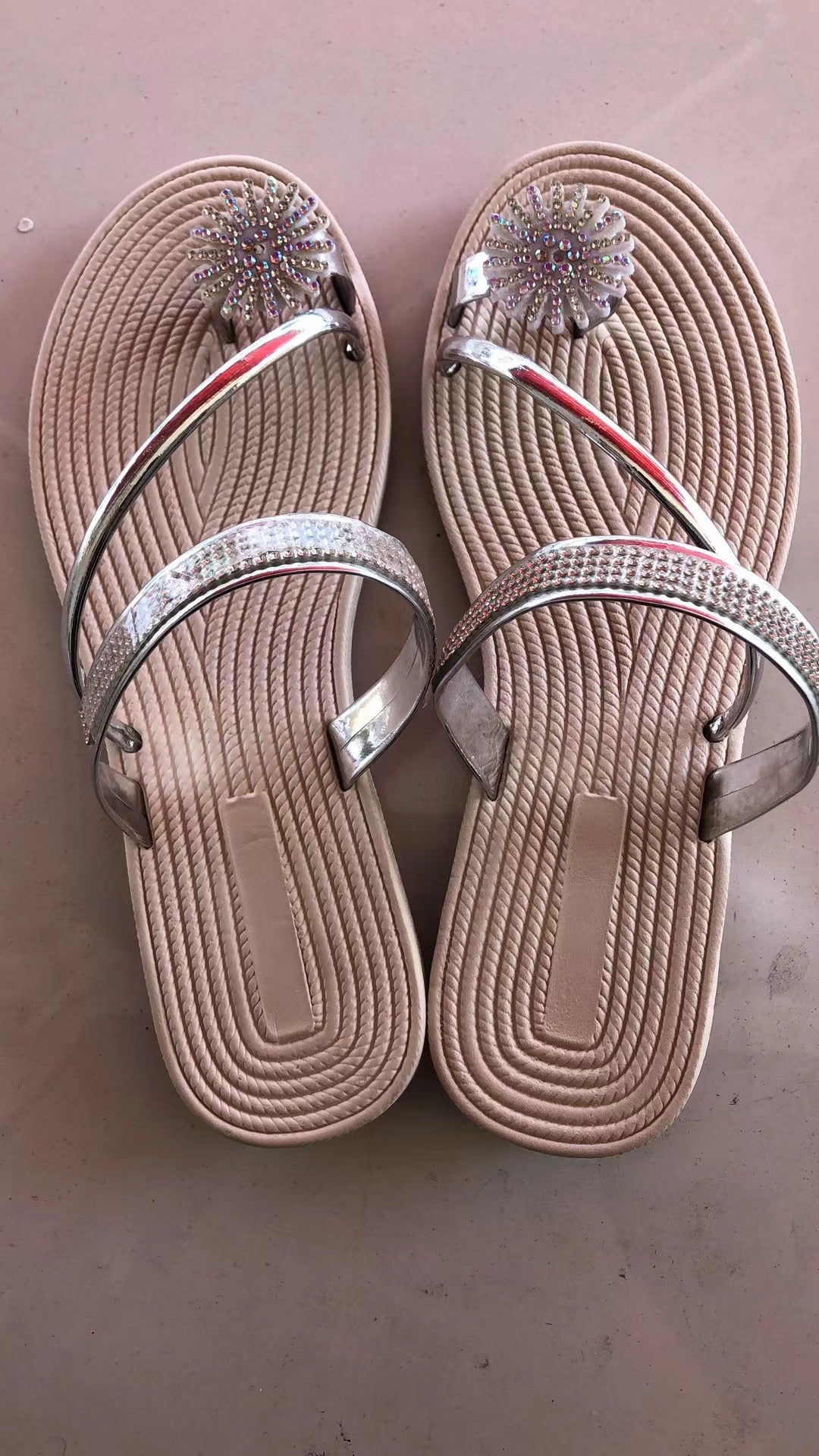 Havielle | Women’s Orthopedic Rhinestone Toe Ring Flat Sandals