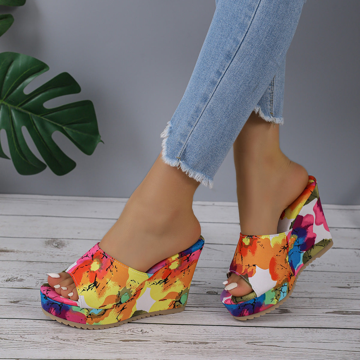 Quinella | Women’s Orthopedic Floral Platform Wedge Sandals