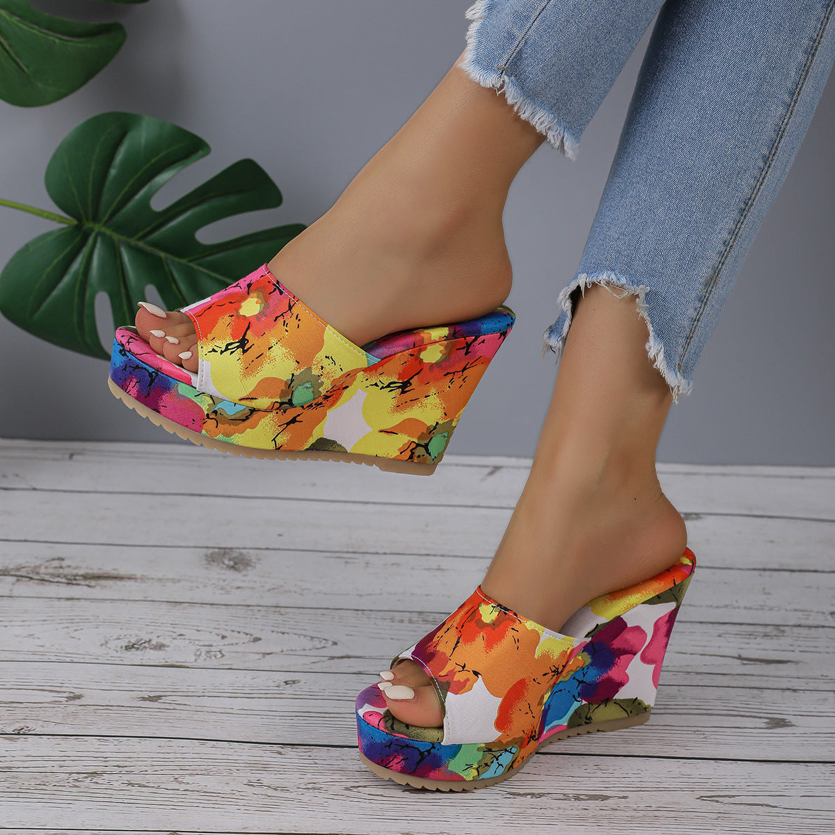 Quinella | Women’s Orthopedic Floral Platform Wedge Sandals