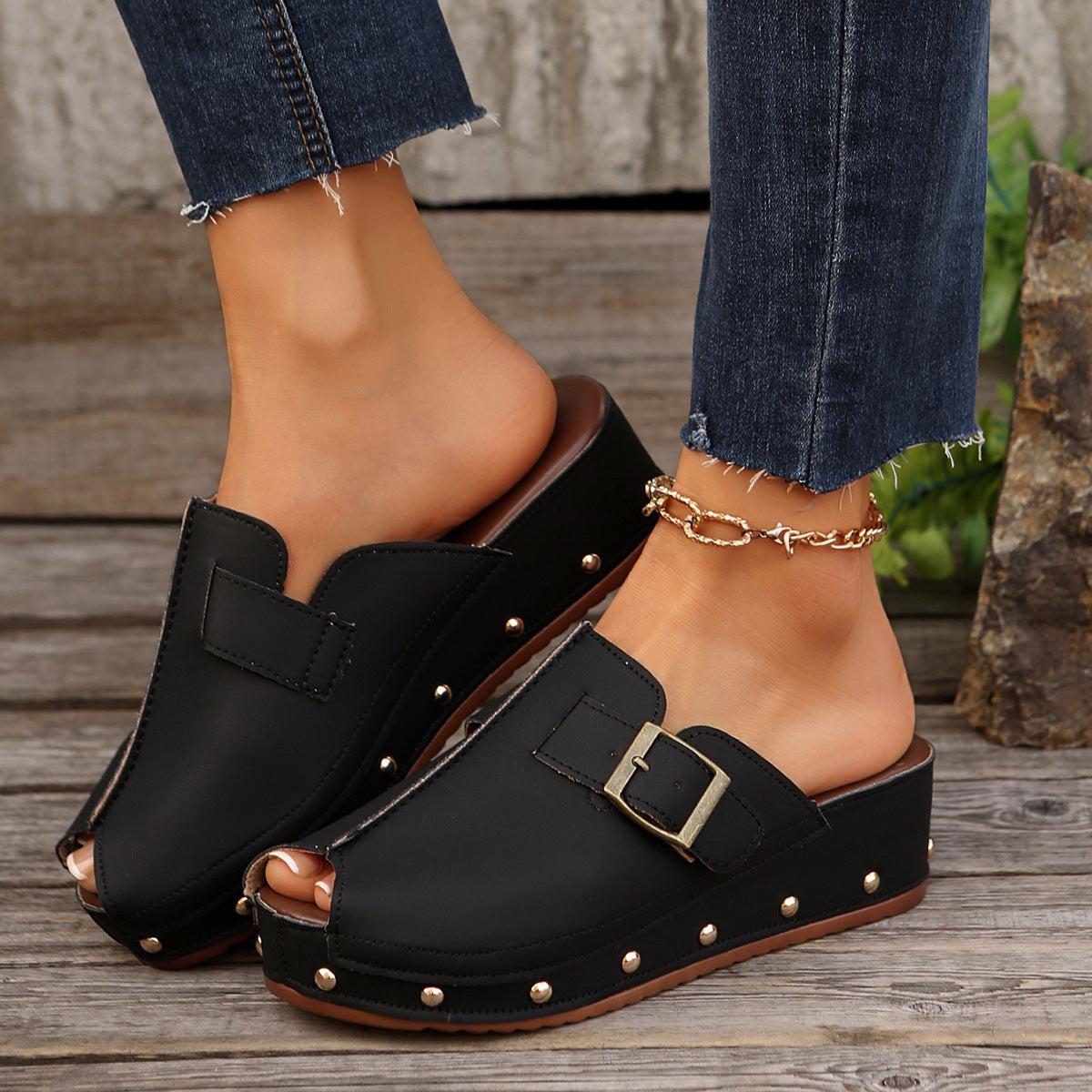 Romilly | Women’s Orthopedic Buckle Platform Clog Mules