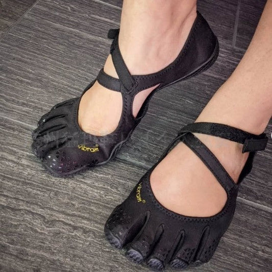 Fiora | Women’s Orthopedic Five Finger Barefoot Shoes