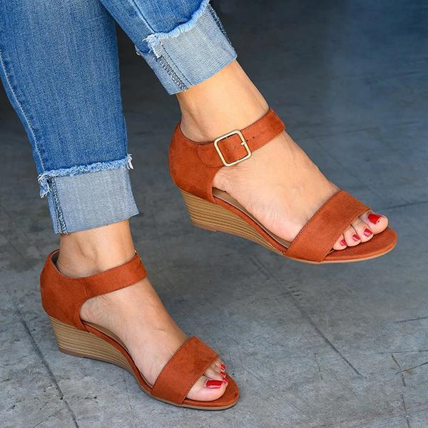Claire | Orthopedic Buckle Strap Wedge Sandals – Open-Toe Everyday Comfort