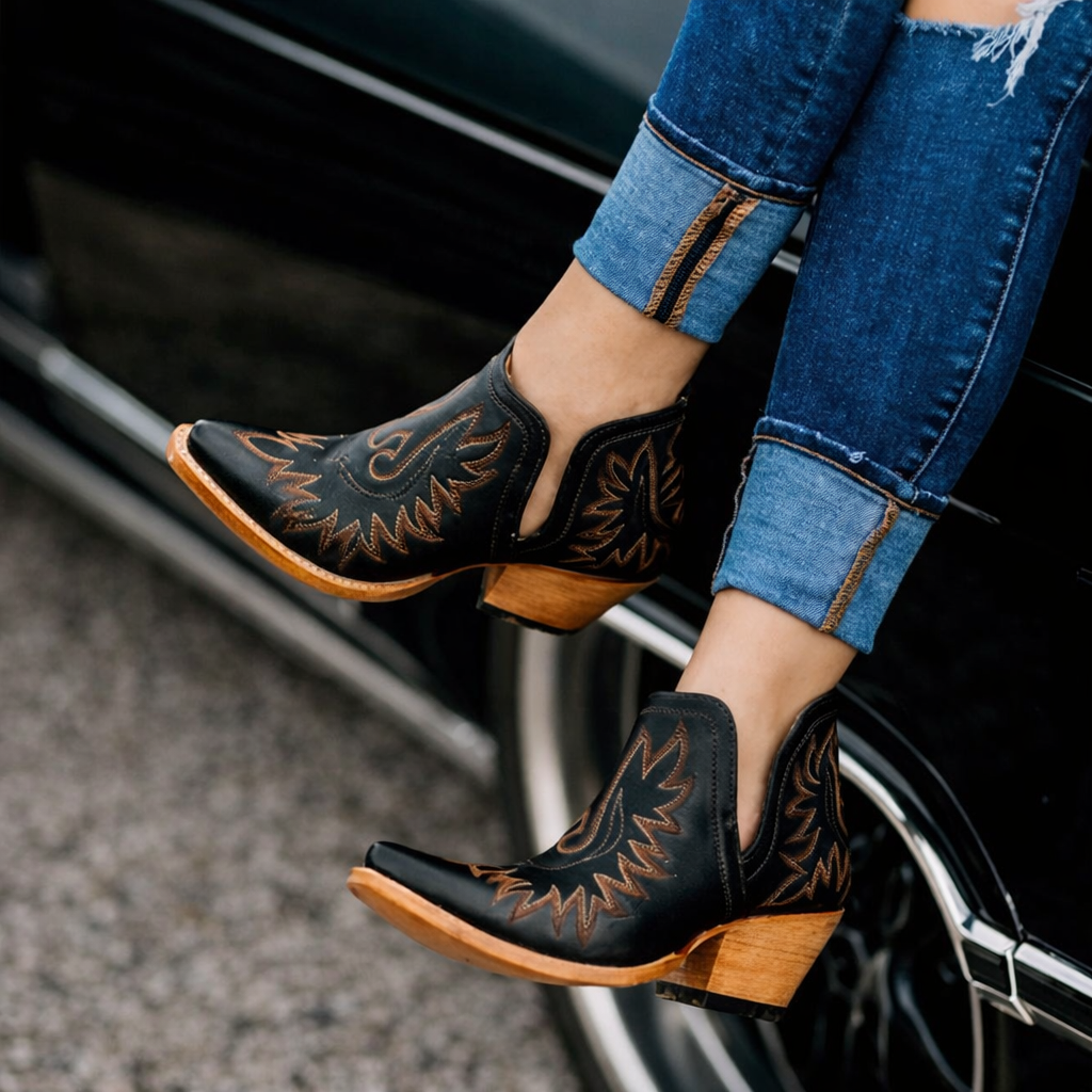 Fabia | Orthopedic Women’s Western Ankle Cowboy Boots