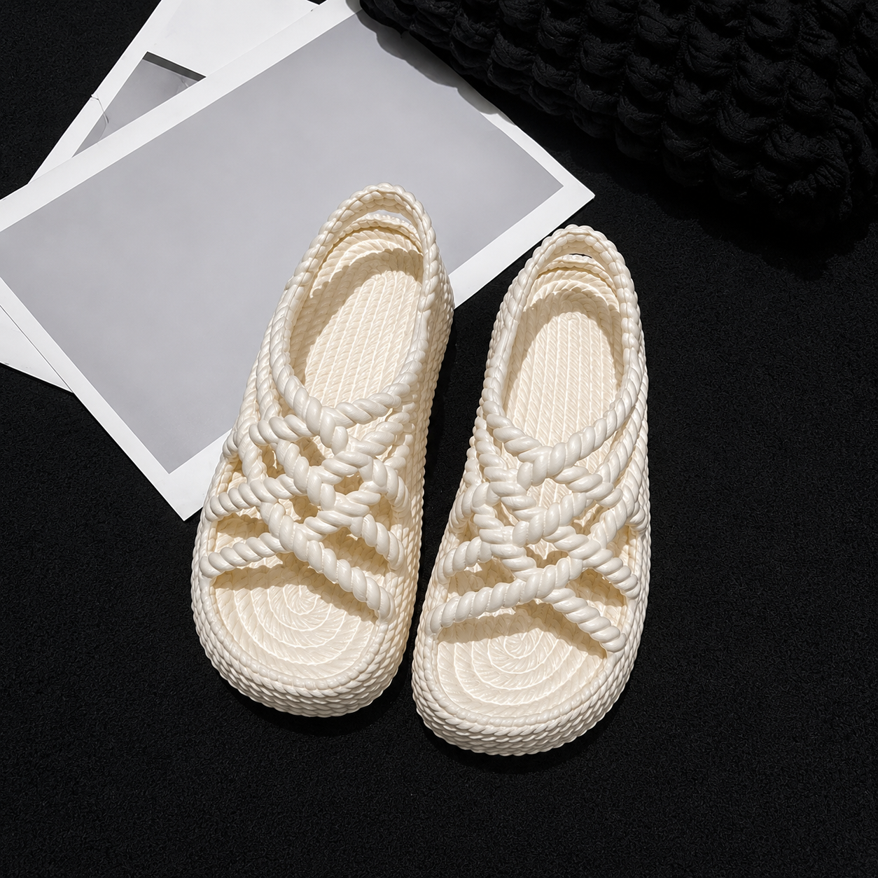 Kaiarose | Women’s Orthopedic Floral Woven Flat Sandals