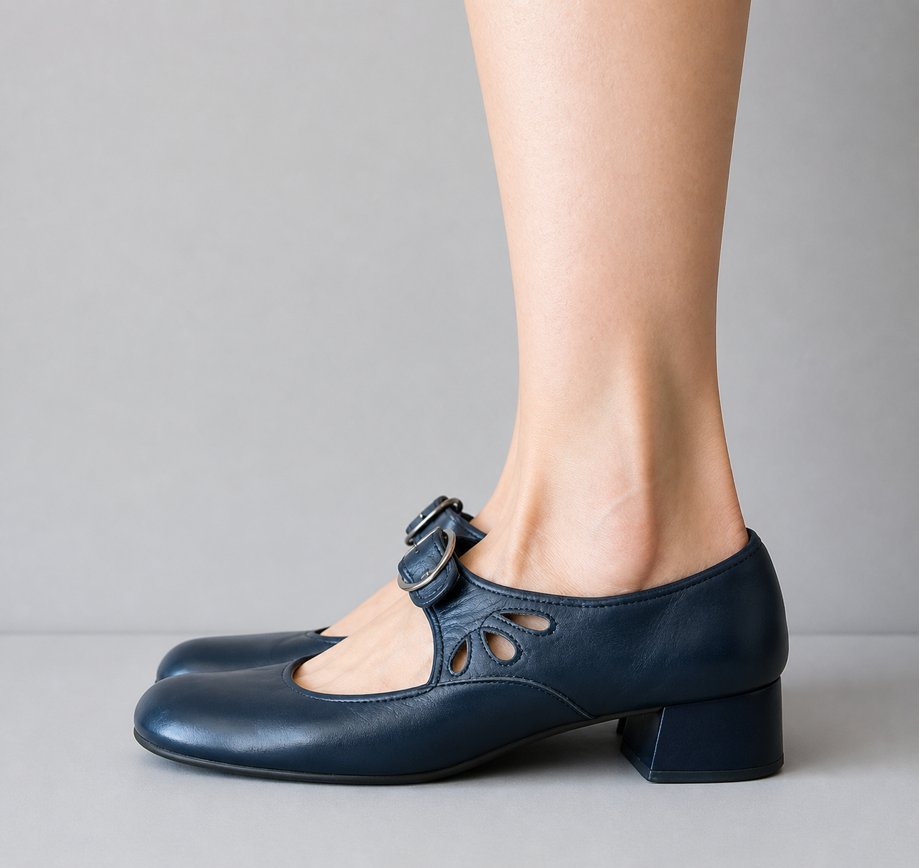 Bianca | Orthopedic Buckle Shallow Cut Single Shoes