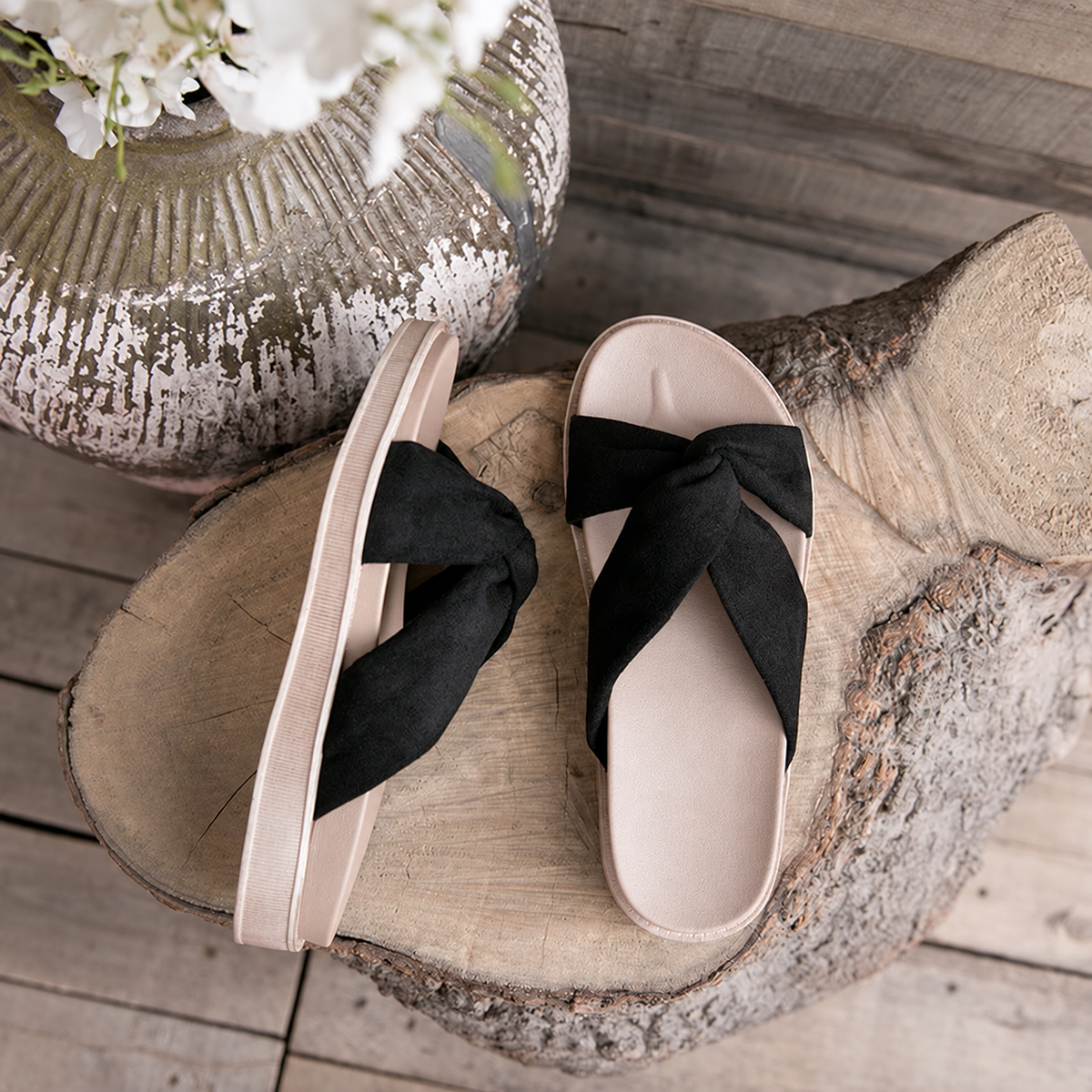 Quinette | Women’s Orthopedic Bow Knot Comfort Slide Sandals