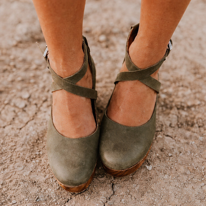 Cora | Orthopedic Block Heel Mary Jane Sandals – Vintage-Inspired