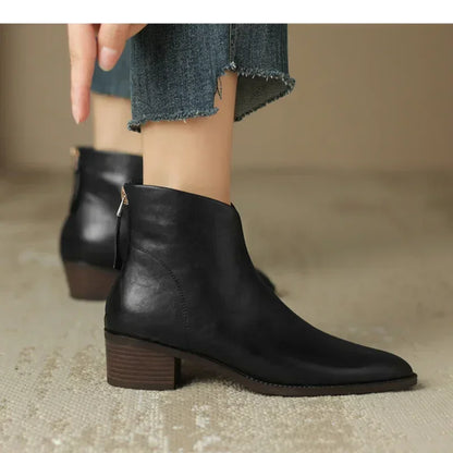Daffodil | Orthopedic Pointed-Toe Leather Ankle Boots with Block Heel