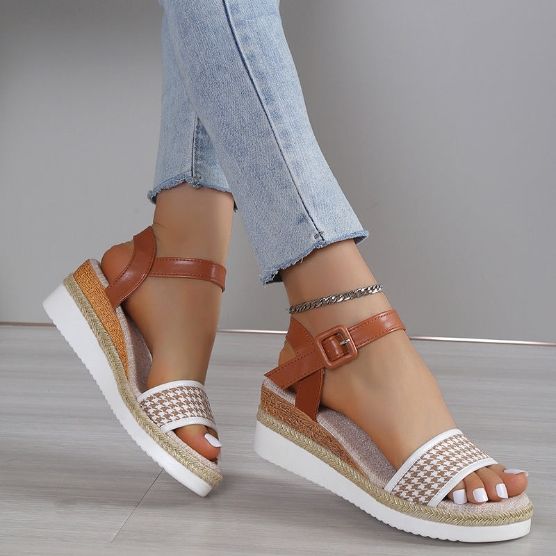 OrthoCare Houndstooth Print Sandals - Summer Elegance