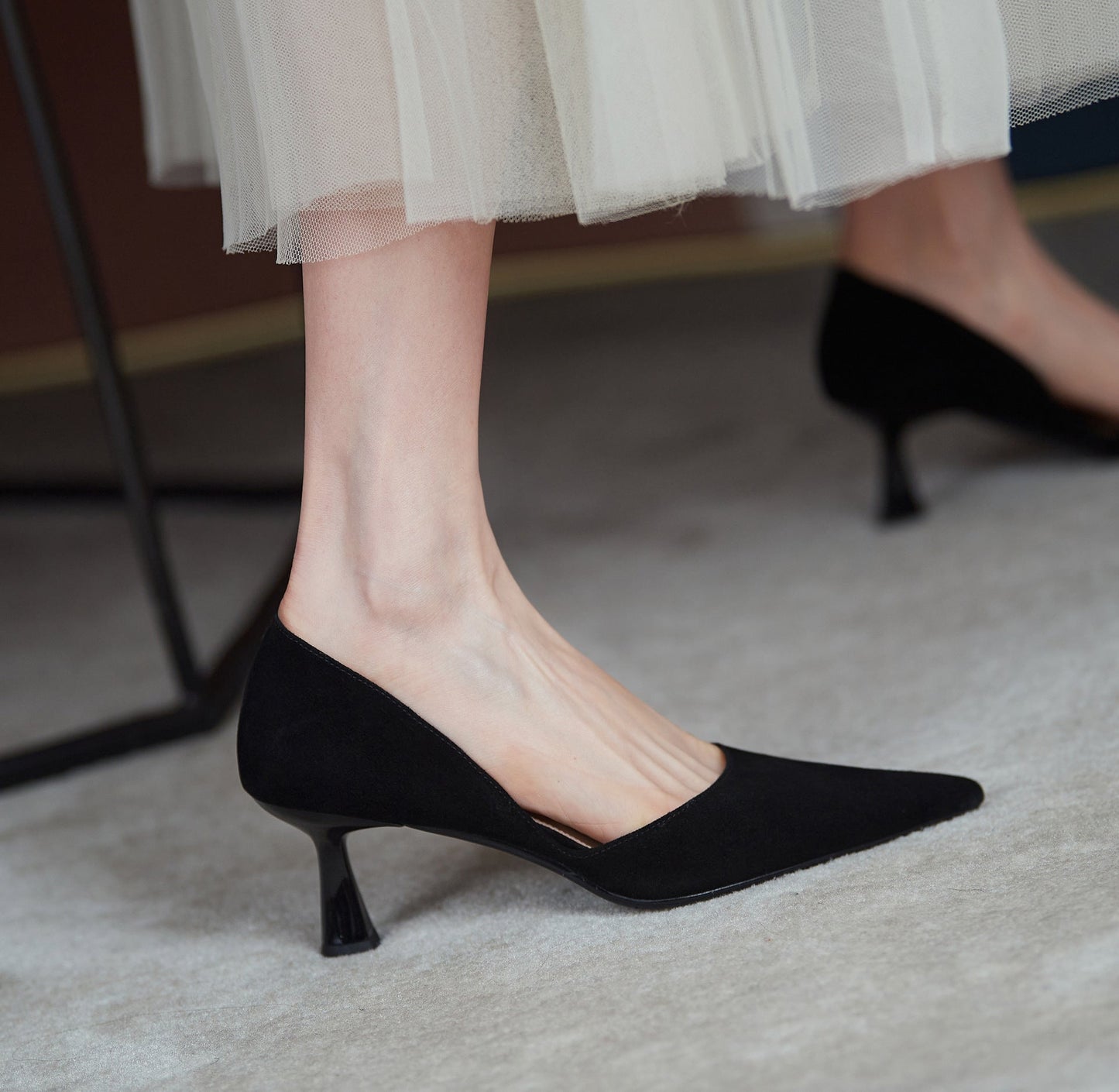 Carmella | Women’s Orthopedic Pointed Toe Kitten Heel Pumps
