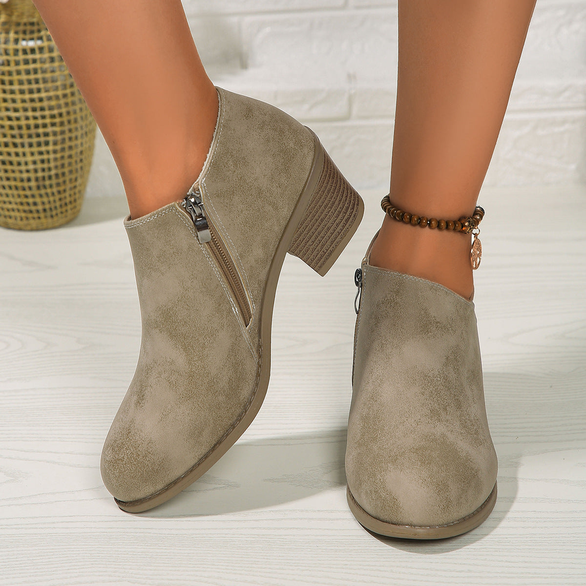 Rona | Orthopedic Chunky Heel Round Toe Ankle Boots With Side Zipper