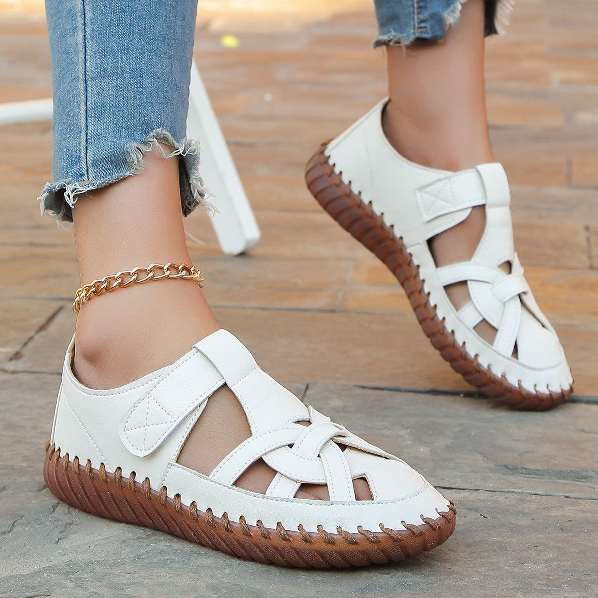 Orthopedic Closed-Toe Fisherman Sandals