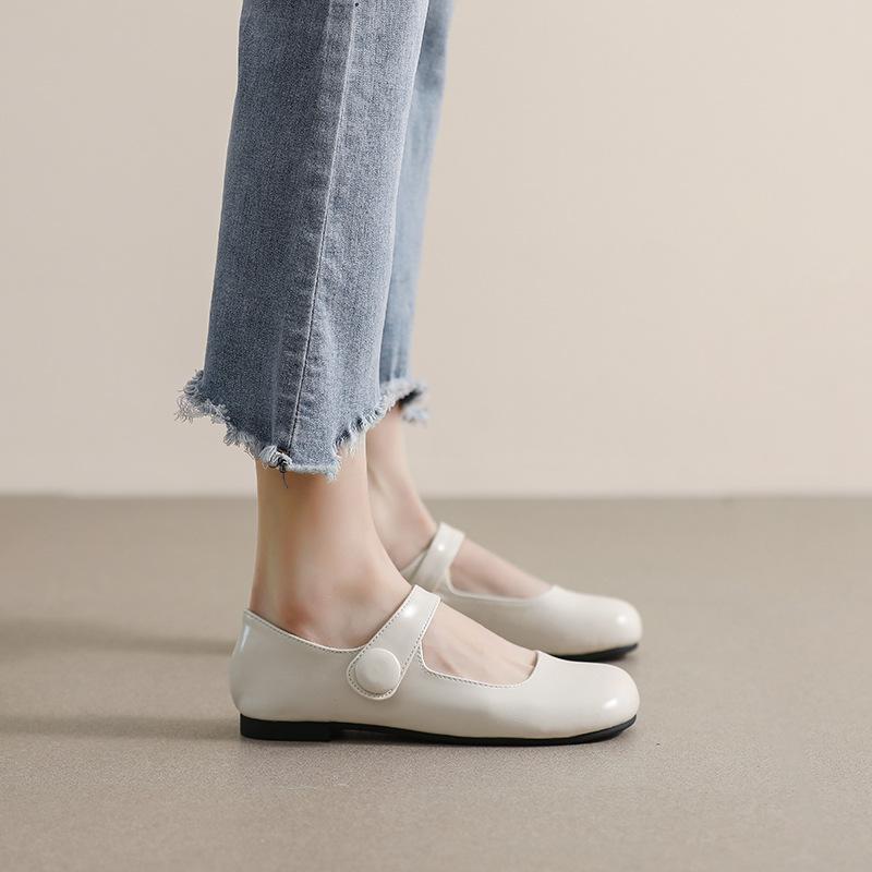 OrthoCare Unique And Elegant Flat Shoes
