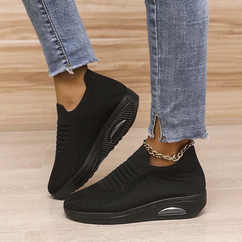 OrthoCare Lightweight And Breathable Striped Mesh Shoes