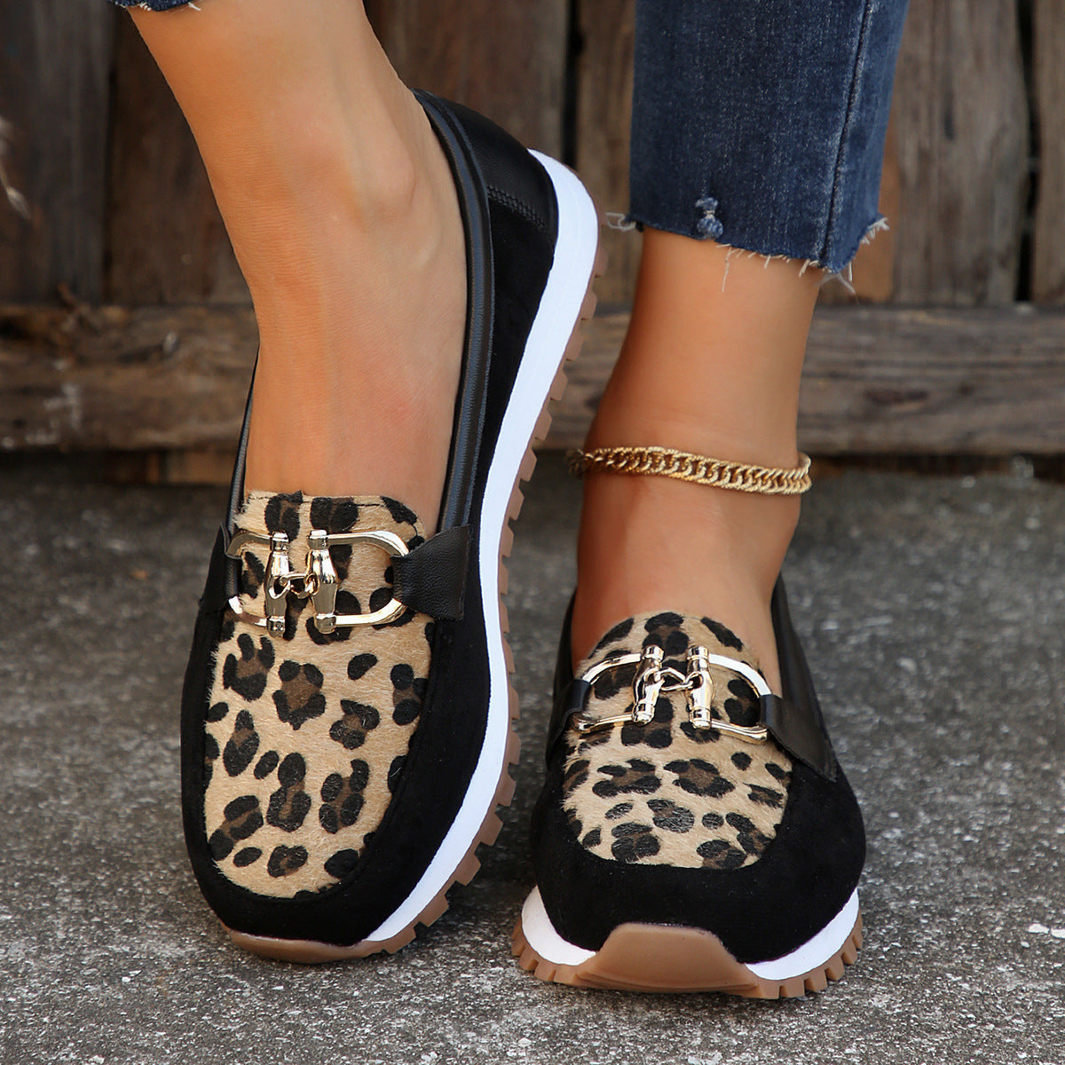 Isabeau | Women’s Orthopedic Leopard Print Slip-On Sneakers