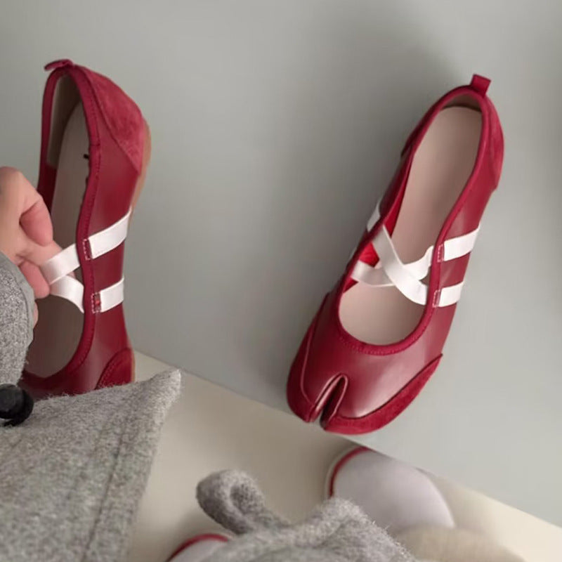 OrthoCare New Clog Shoes With A Unique Design