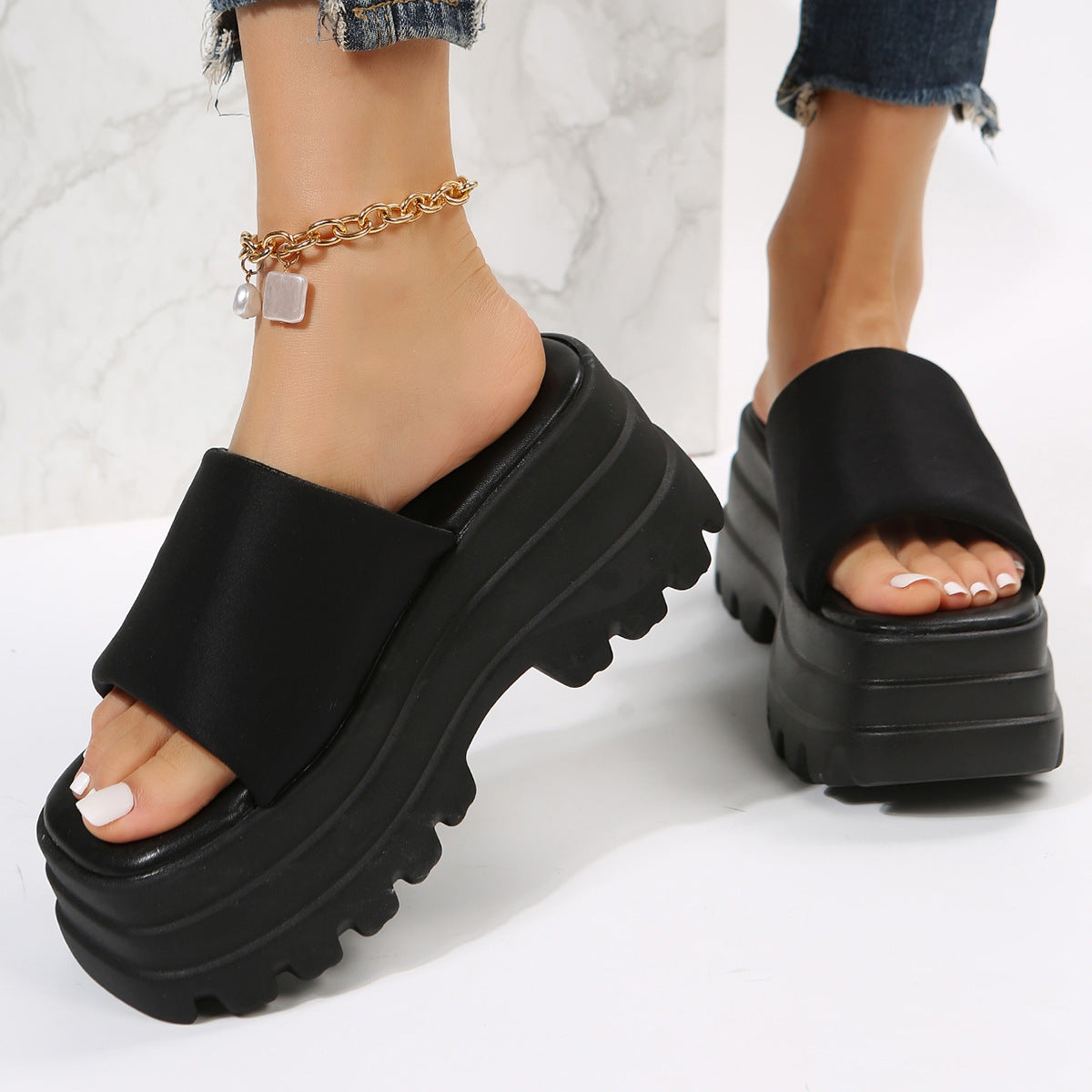 Wrenna | Women’s Orthopedic Chunky Platform Slide Sandals