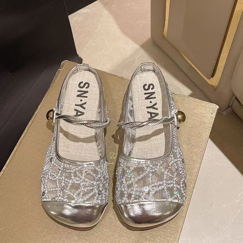 OrthoCare | Floral Lace Mary Jane Ballet Flats