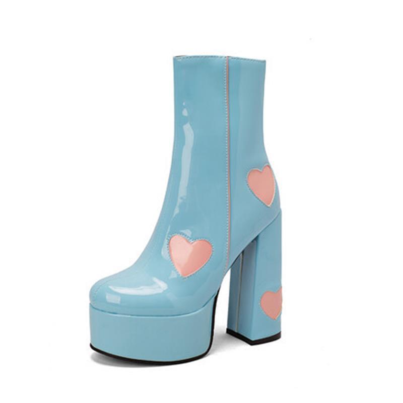 Quinley | Orthopedic Glossy Black Platform Heart Accent Ankle Boots