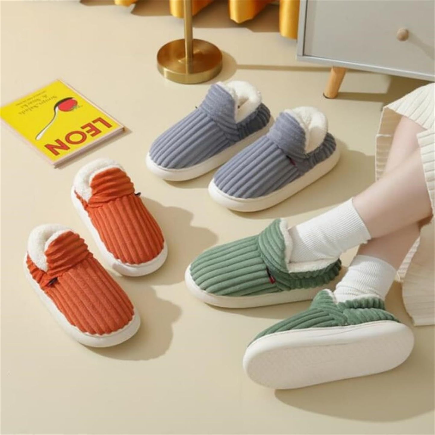 Lala | Orthopedic Plush Corduroy Indoor Slippers – Warm Comfort for Home