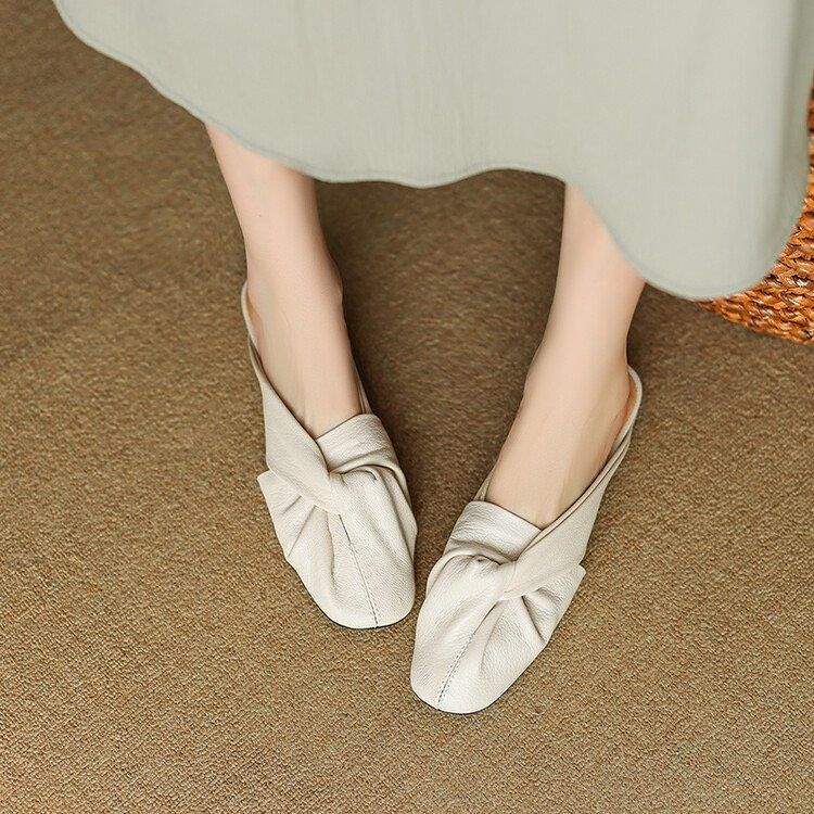 Hyacinth | Women’s Orthopedic Knot Detail Mule Flats