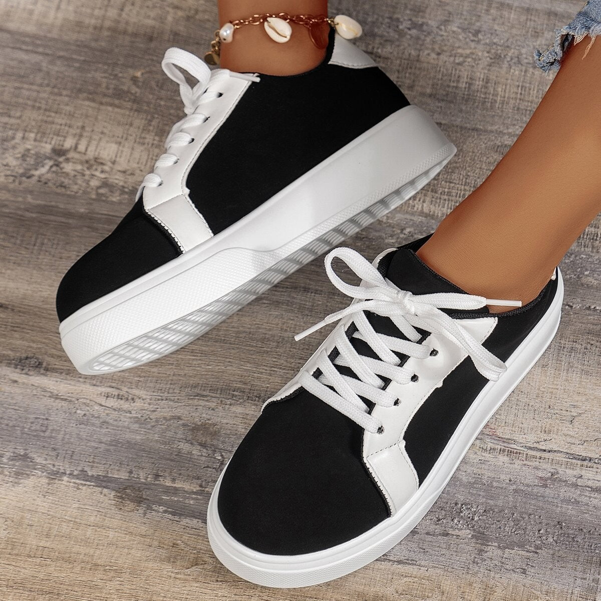 OrthoCare Retro Sneakers: Comfort And Unique Style For Everyday Wear