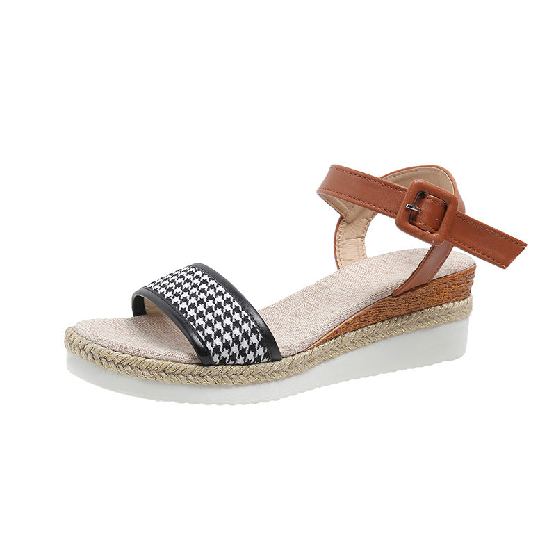 OrthoCare Houndstooth Print Sandals - Summer Elegance
