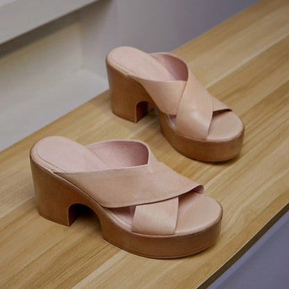 Querida | Women’s Orthopedic Cross Strap Platform Mule Heels