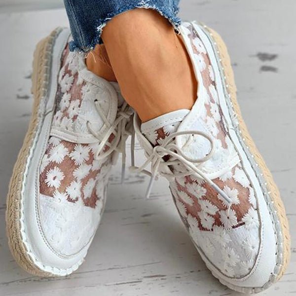 Beryl | Orthopedic Floral Mesh Lace-Up Sneakers – Lightweight Breathable Comfort
