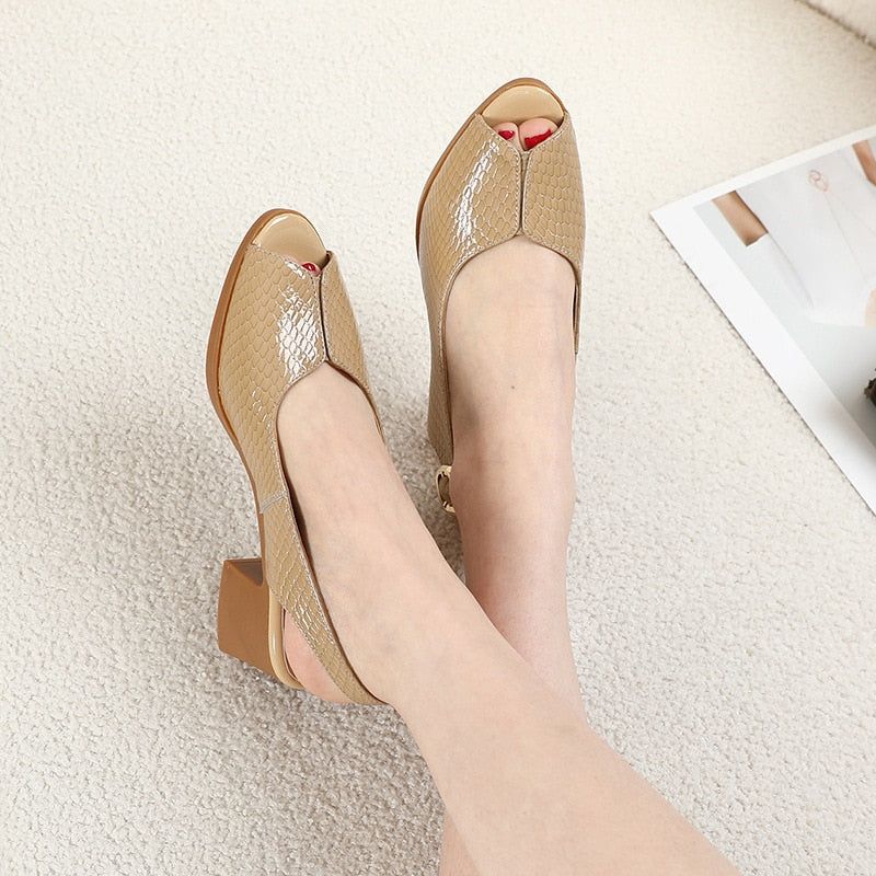 Caroline | Orthopedic Slingback Block Heel Sandals – Peep-Toe Everyday Elegance